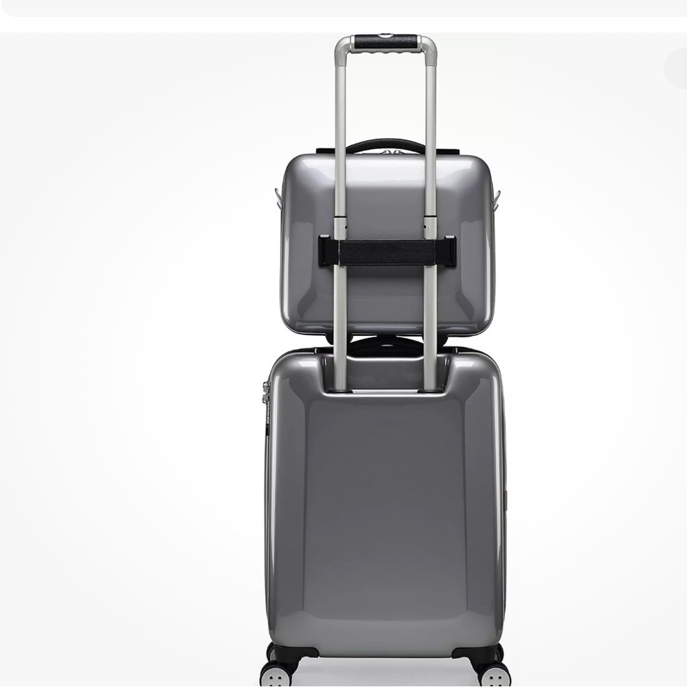 Ted Baker Women's Lightweight Spinner Luggage Set (New Mono, Vanity Case NWT - Picture 5 of 7